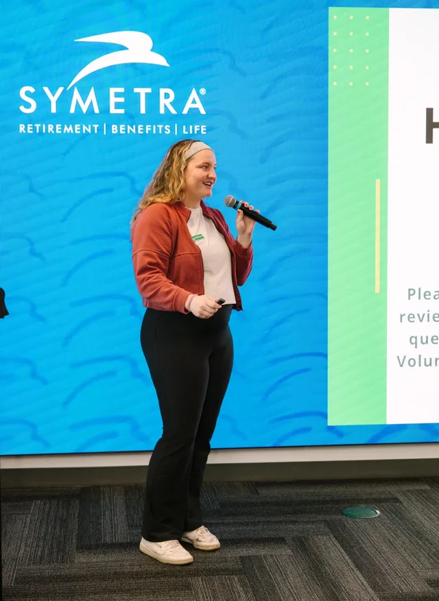 Allie Wichman presenting at a Harvest Pack corporate event